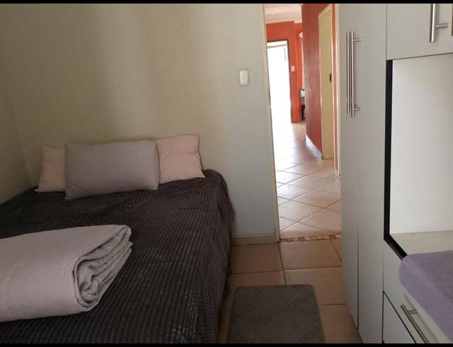 0 BEDROOM HOUSE FOR SALE IN SOSHANGUVE VV